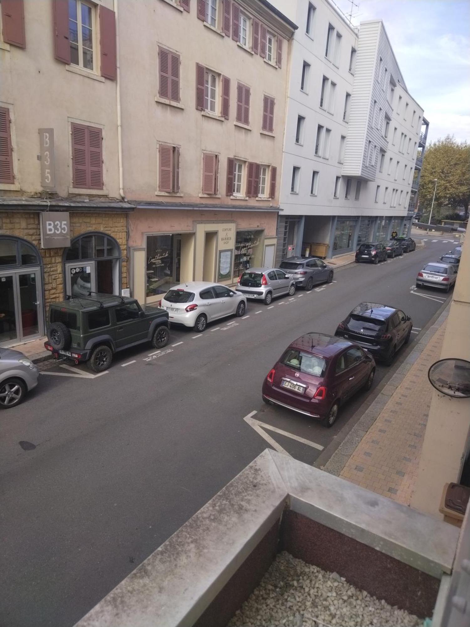 Kyriad Villefranche Sur Saone Exterior foto